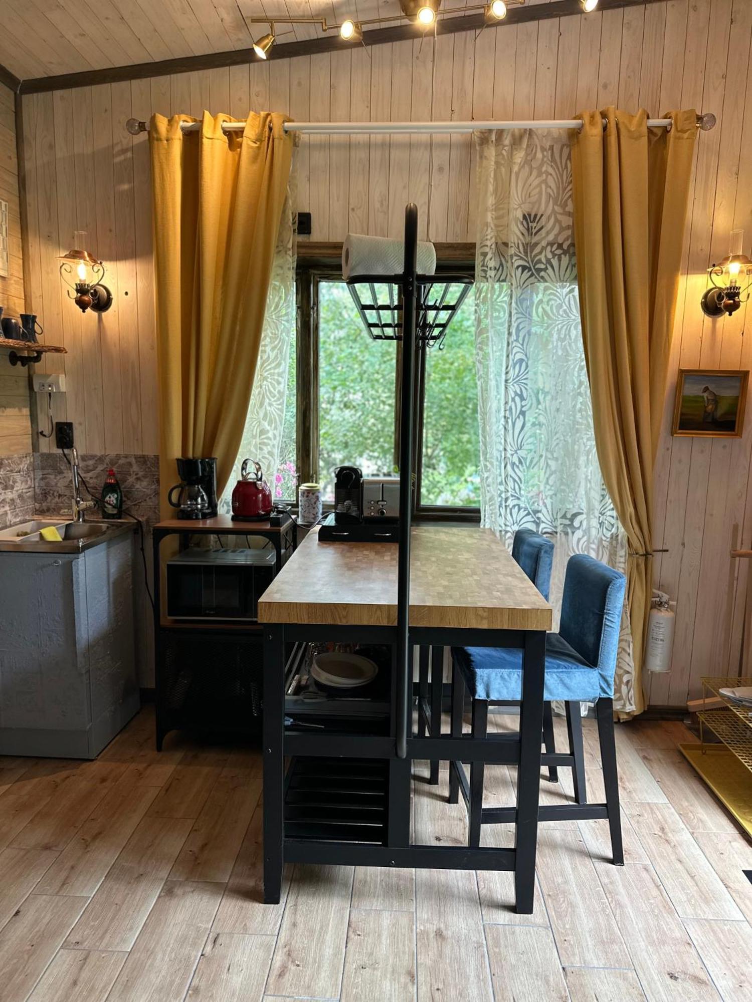 Viksbergstugan Sodertalje Luaran gambar