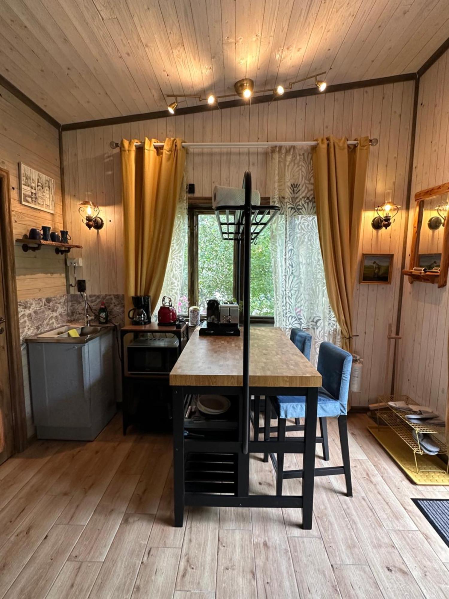 Viksbergstugan Sodertalje Luaran gambar